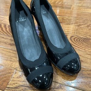 Stuart Weitzman Elastic Trim Pump, Black, Patent leather Size: 8.5 M, Pre Loved